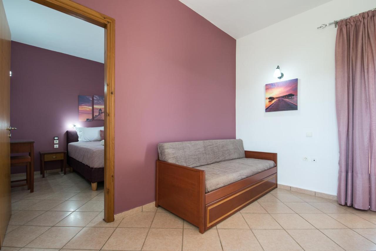 Marihelen Apartements *