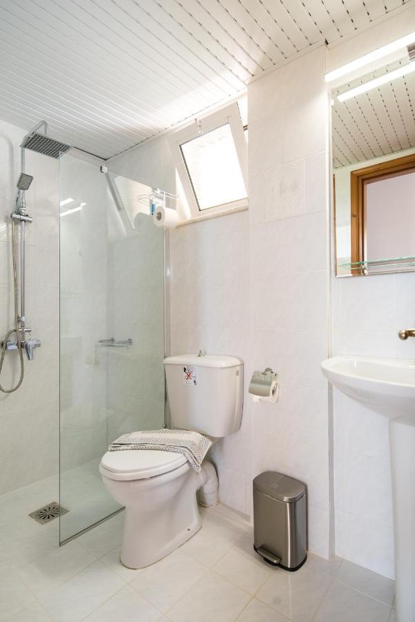 Marihelen Apartements *